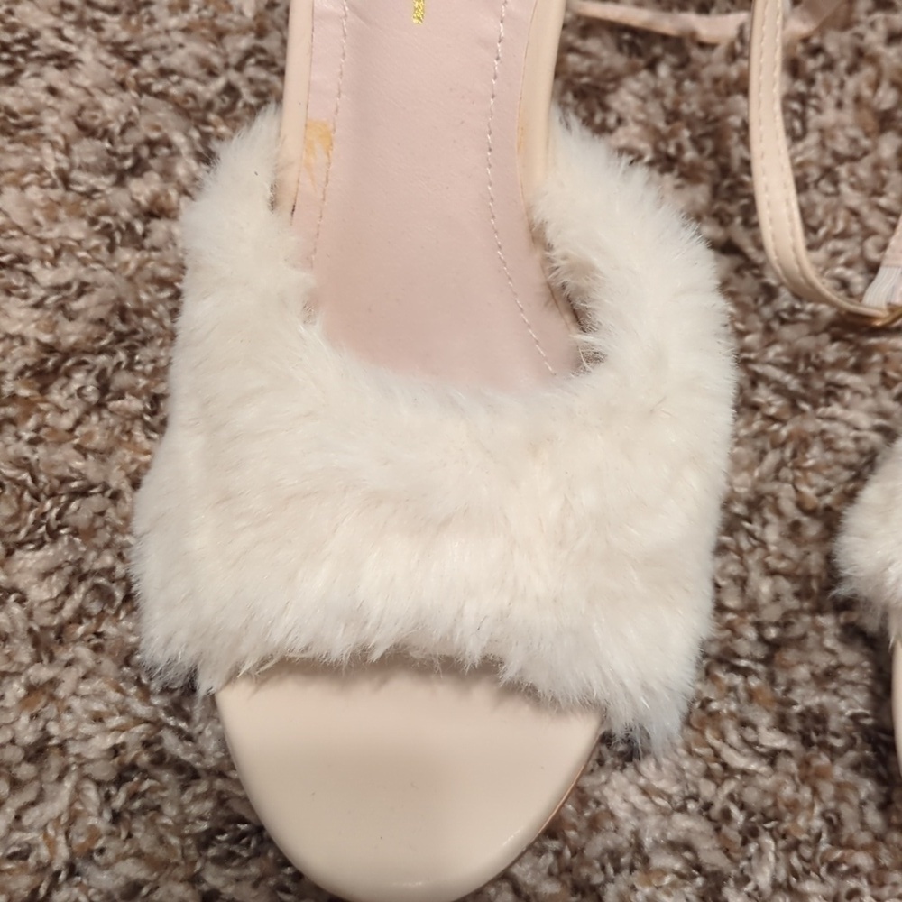 Lulu's Reluca ivory faux fur ankle strap high heel sandals - Picture 6 of 12